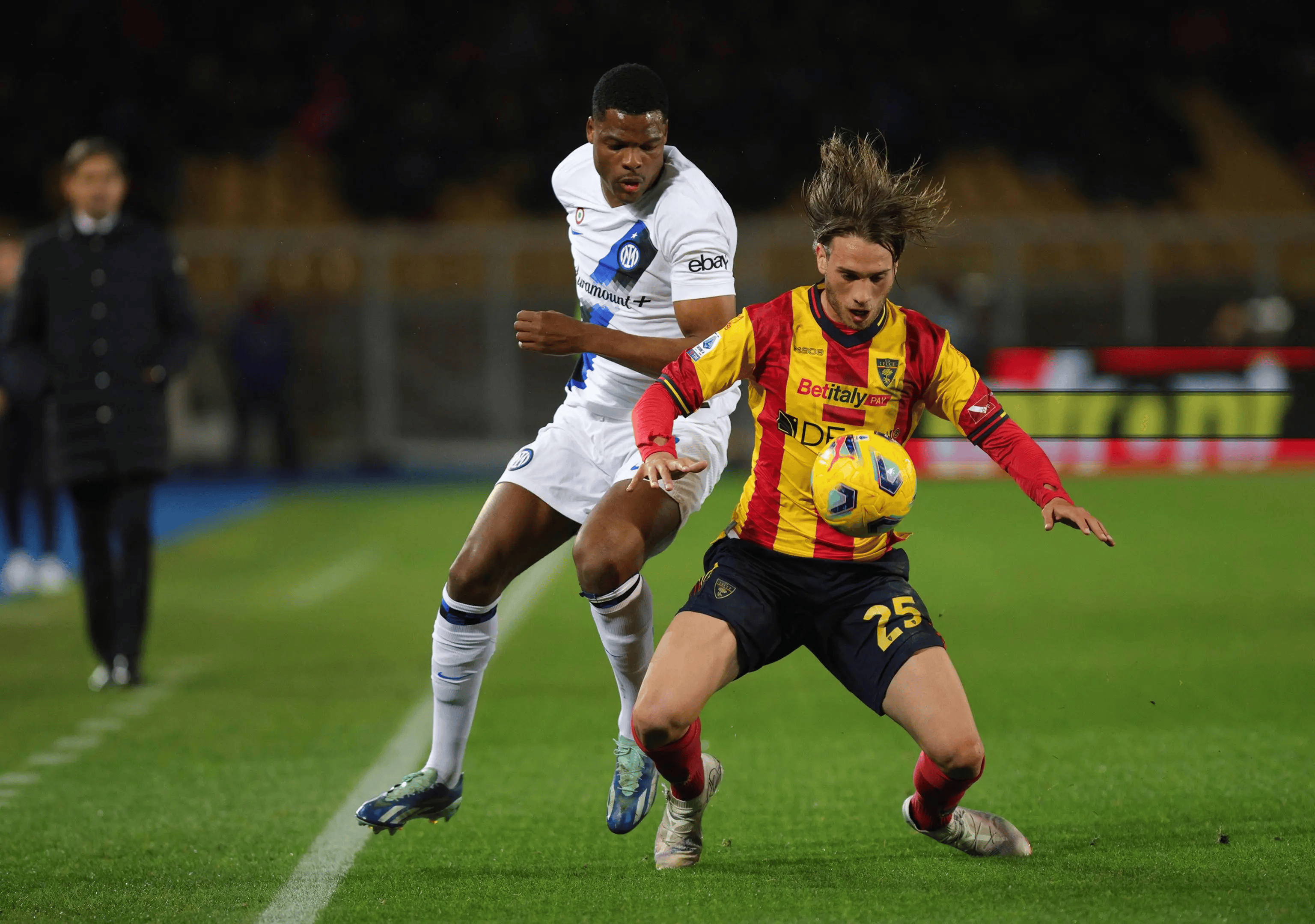 AC米兰击败强敌,晋级下一阶段比赛的简单介绍 AC米兰击败强敌,晋级下一阶段比赛的简单介绍