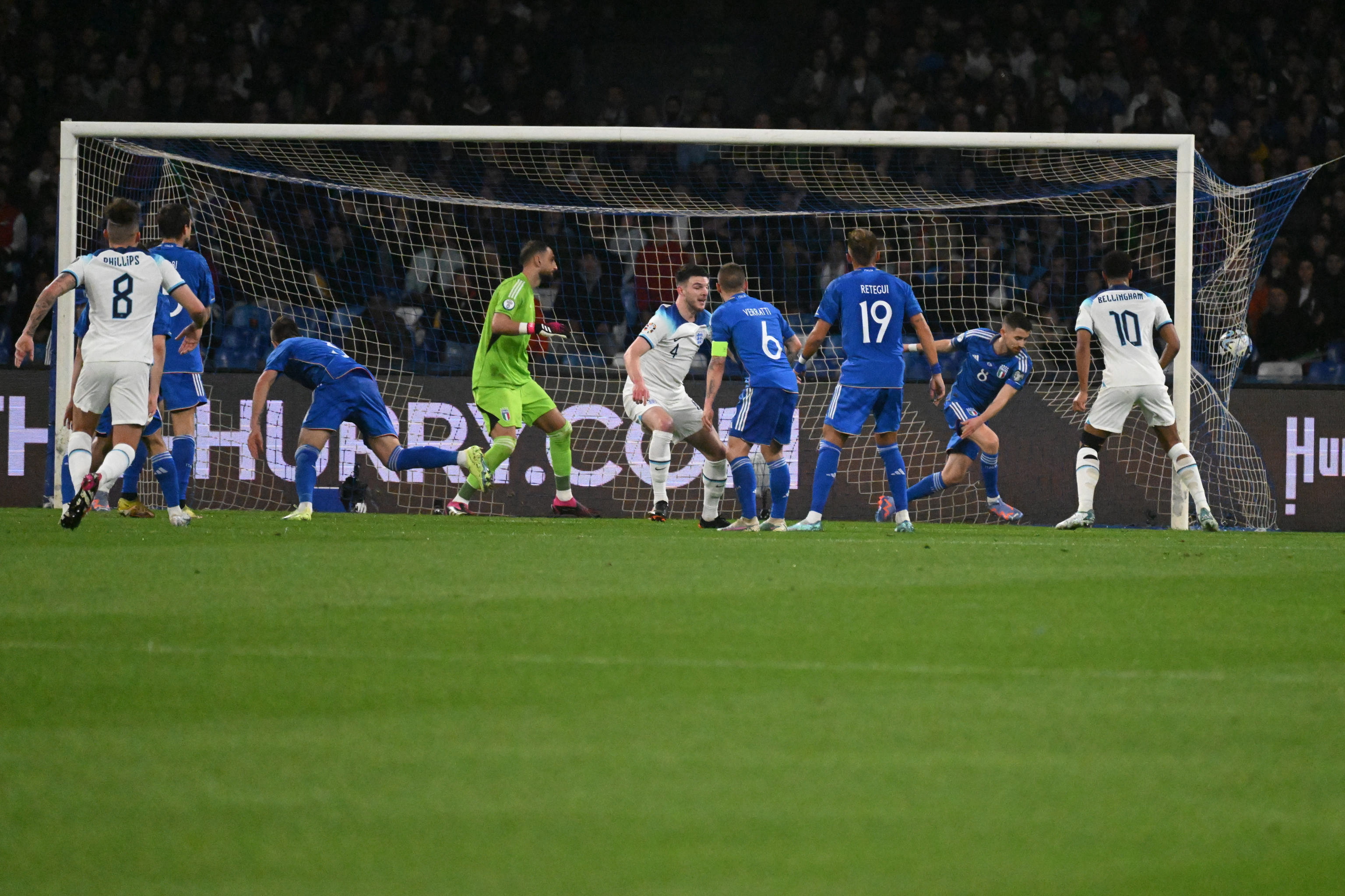 澳大利亚对战英格兰,欧洲杯预选赛期待胜利的简单介绍 澳大利亚对战英格兰,欧洲杯预选赛期待胜利的简单介绍