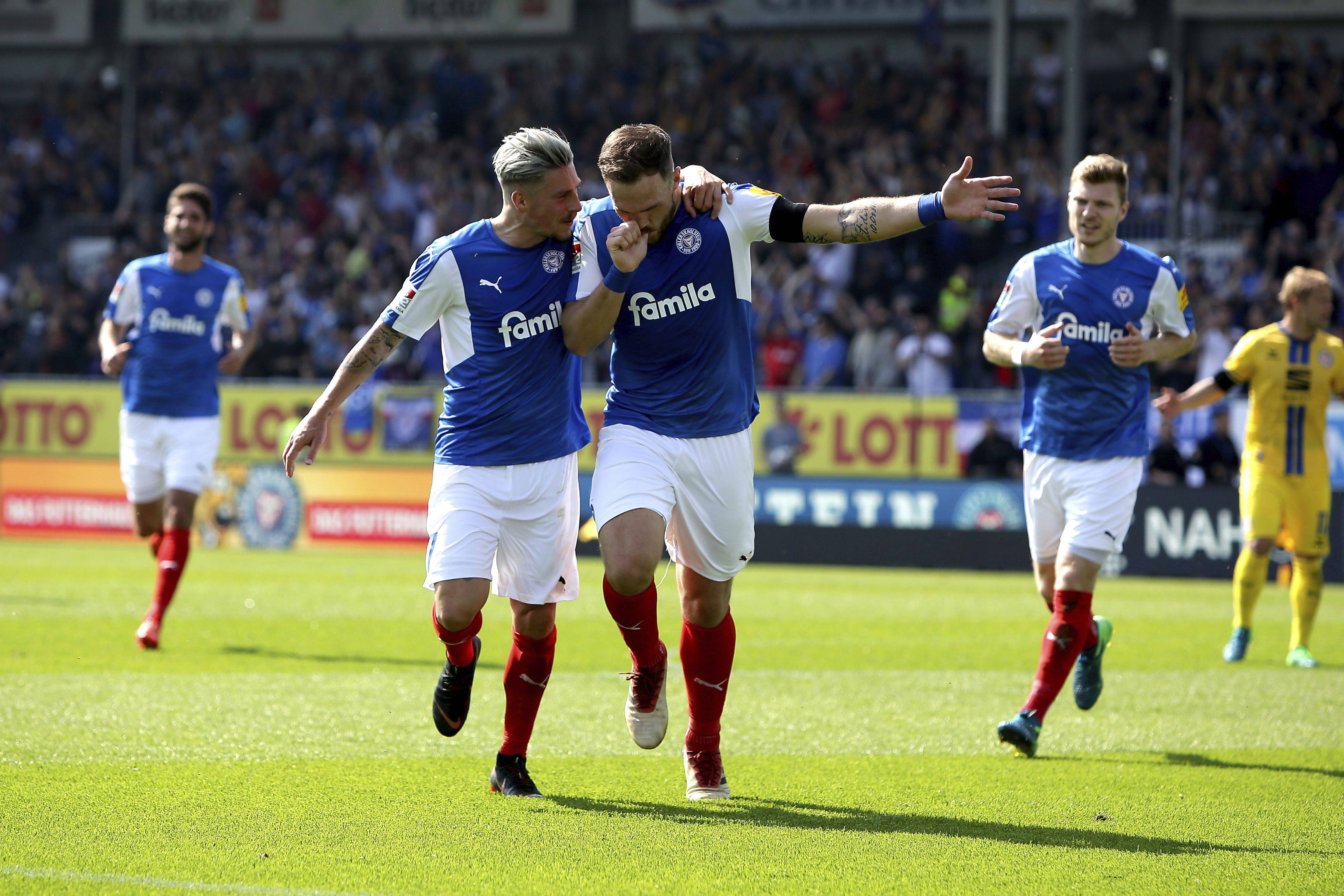 瓦伦西亚获得重要胜利,连胜状态稳定 瓦伦西亚获得重要胜利,连胜状态稳定