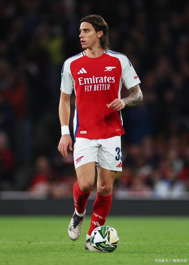 关于阿森纳客场击败斯旺西,连胜势头不可阻挡的信息 关于阿森纳客场击败斯旺西,连胜势头不可阻挡的信息