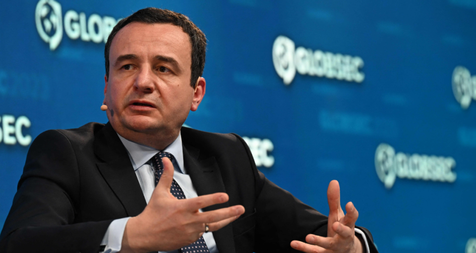 包含科索沃队挽回局势,争取欧锦赛参赛资格的词条 包含科索沃队挽回局势,争取欧锦赛参赛资格的词条