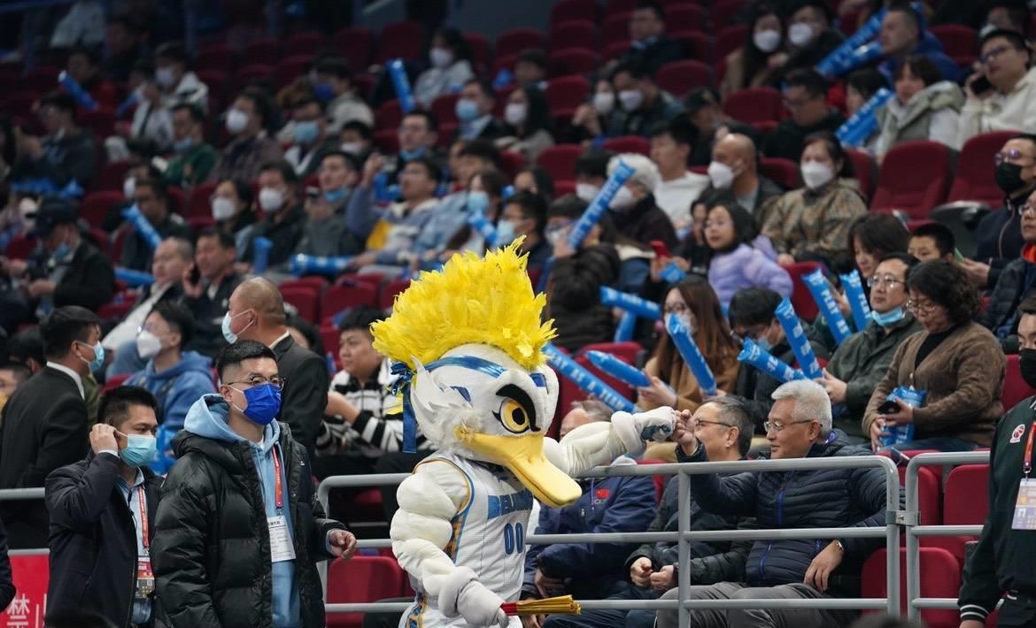 银川新力量成就不凡,赢得球迷支持的简单介绍 银川新力量成就不凡,赢得球迷支持的简单介绍