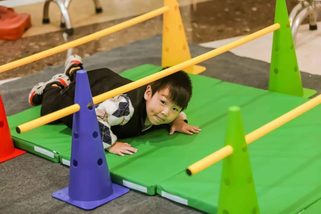 卡迪斯客场挑战成功，豪取三分