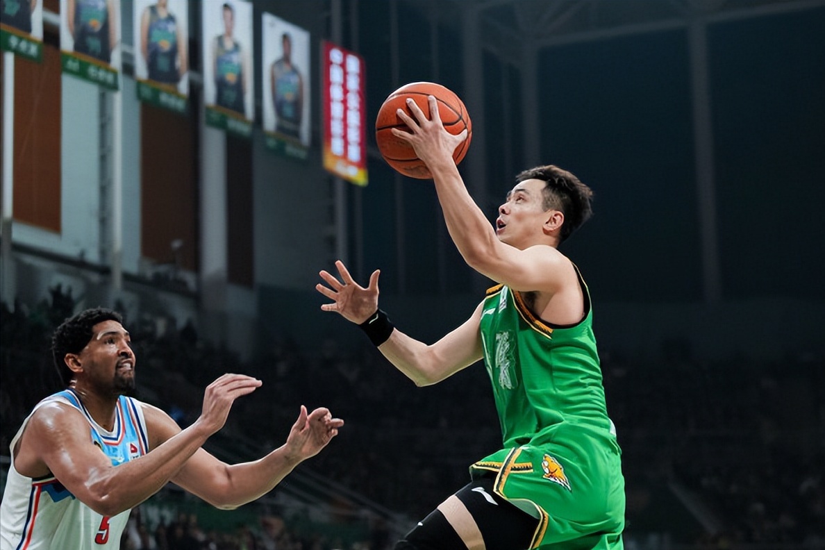 广东队壮行,赵继伟状态持续神勇,引领球队连胜 广东队壮行,赵继伟状态持续神勇,引领球队连胜