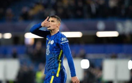 包含里尔胜出关键战,保持领先位置的词条 包含里尔胜出关键战,保持领先位置的词条